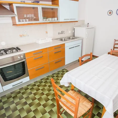Guest house Branka Bruno Valenti 3*